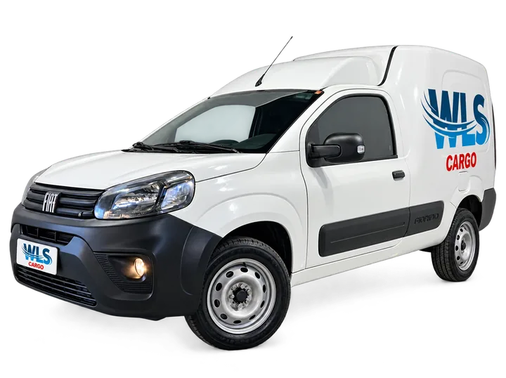 Fiorino branca da WLS Cargo, vista em perspectiva frontal